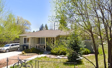 Building Photo - 315 E Zuni Dr