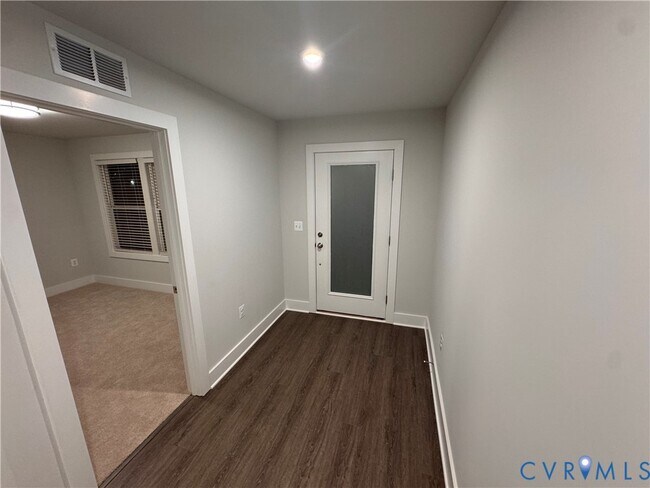 Building Photo - 542 Greybull Walk