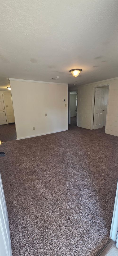 Building Photo - Duplex in Clearwater close to North Augusta!