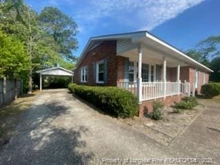Building Photo - 1318 Camelot Dr
