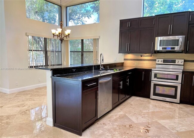 Foto del edificio - 1099 Waterbrook Ln
