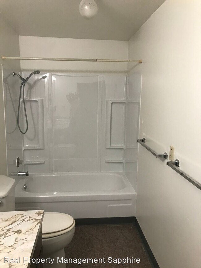 Foto del edificio - 3 br, 1.5 bath House - 117 N. 7th ST