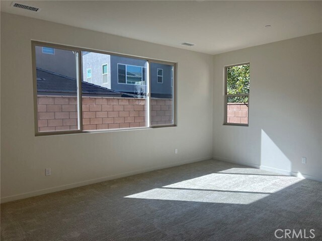 Building Photo - 2662 E Mabel Ln