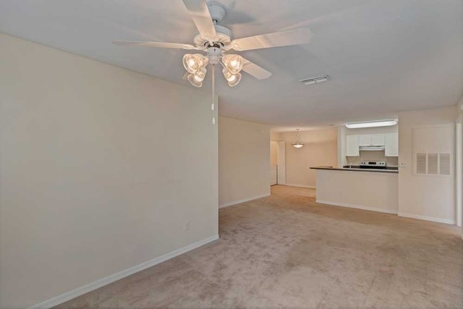 Cobblestone at Eagle Harbor Apartments - Fleming Island, FL ...