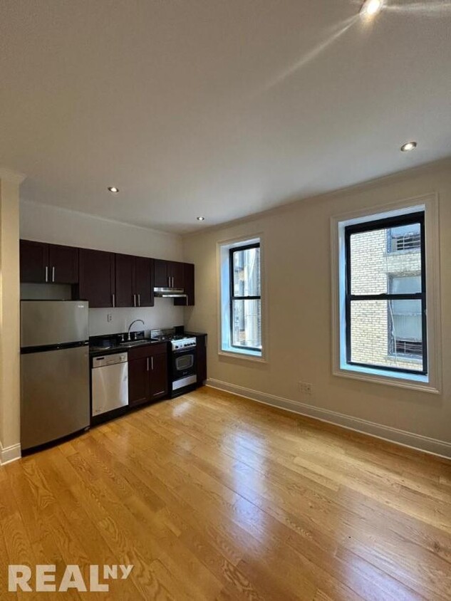 Foto principal - 1 bedroom in New York NY 10014