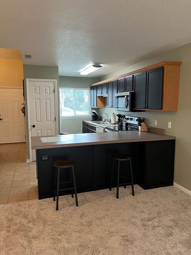 Building Photo - SPOTLESS TOWNHOME ON MANHATTAN'S WEST SIDE!