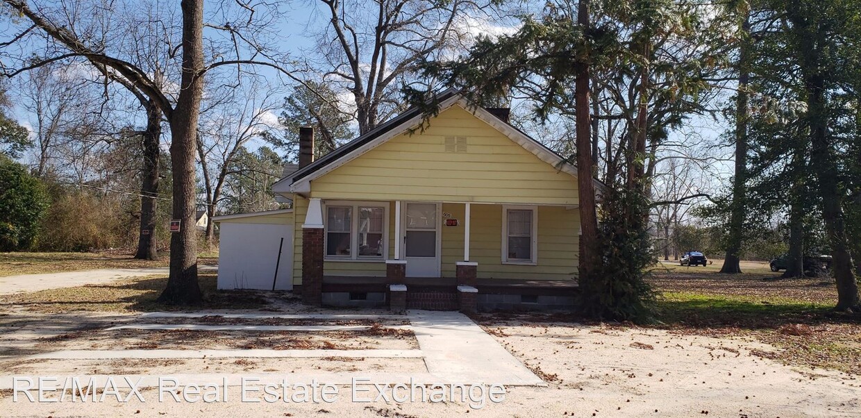 505 Lowry St, Pembroke, NC 28372 House Rental in Pembroke, NC