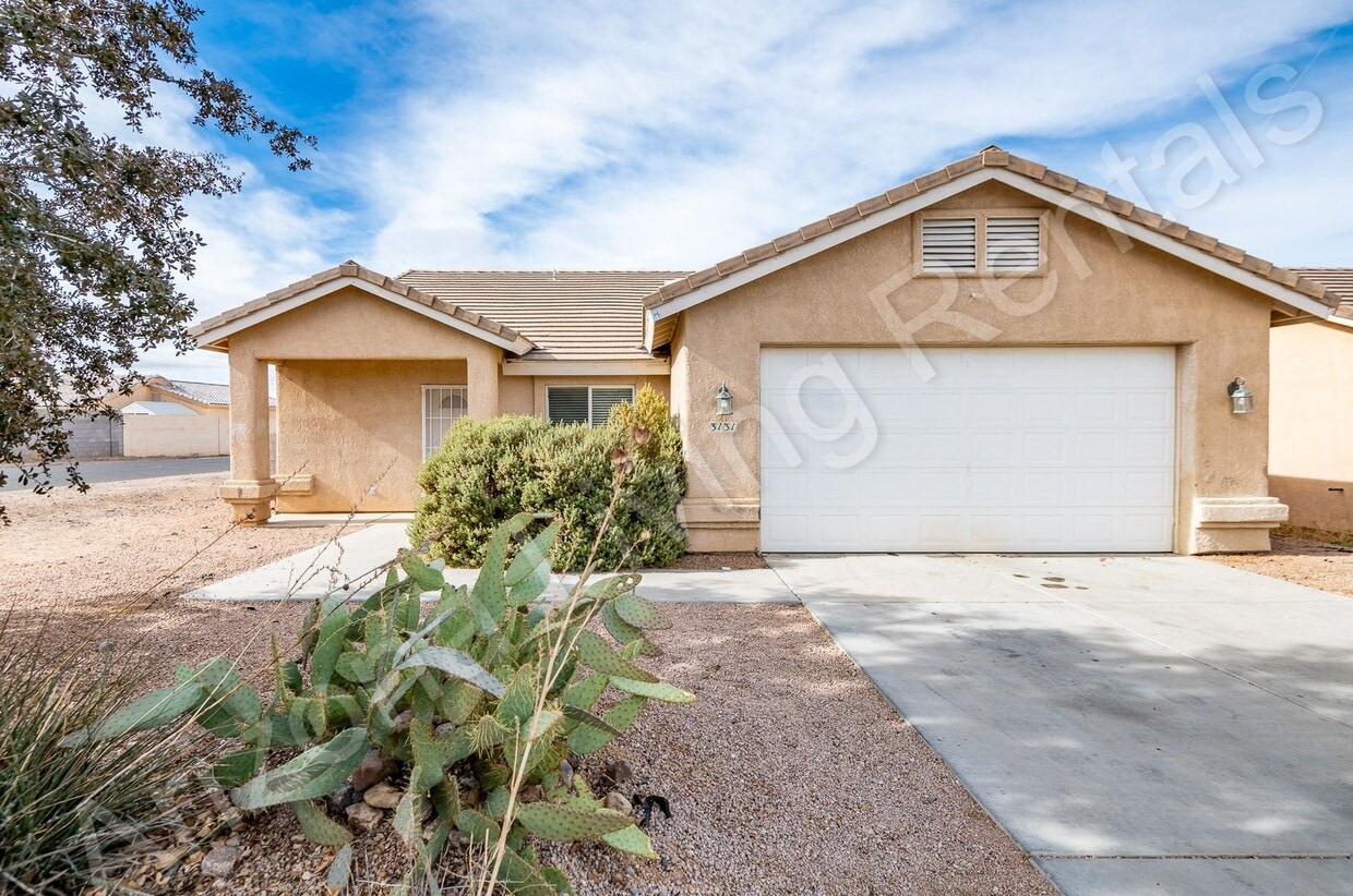 Primary Photo - AMAZING 4 BEDROOM HOME