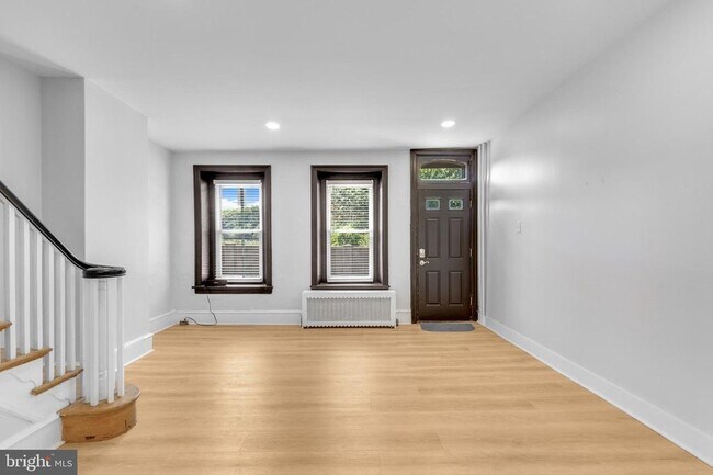 Building Photo - 3815 Cresson St