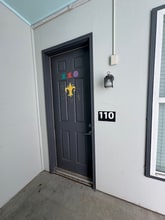 Building Photo - 305 W Second St