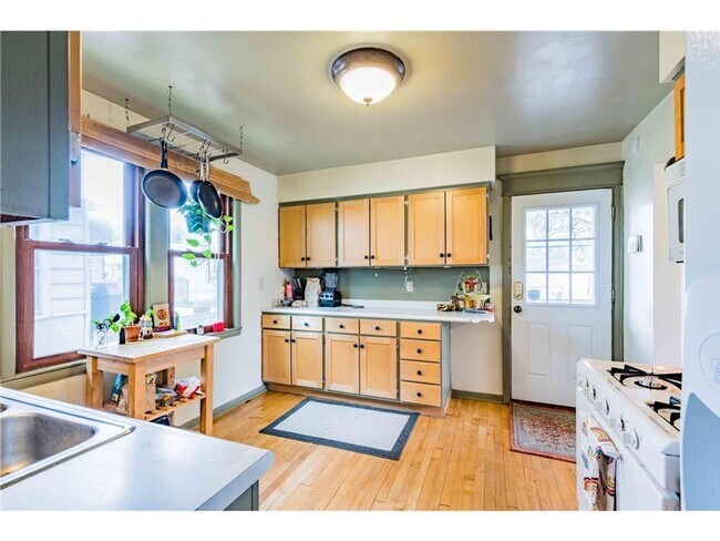 Foto del edificio - JUNE MOVE IN 2026- HAMLINE UNIVERSITY - 5 ...
