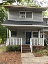 Building Photo - 2029 Eastwood Rd