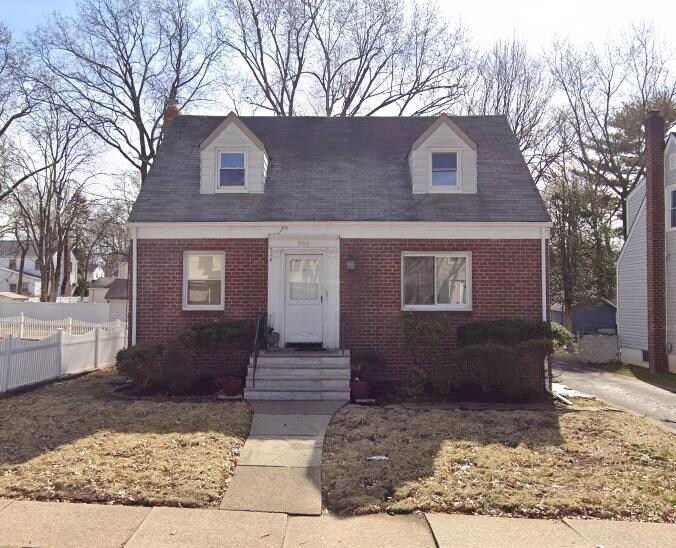 566 North St, Teaneck, NJ 07666 Condo for Rent in Teaneck, NJ