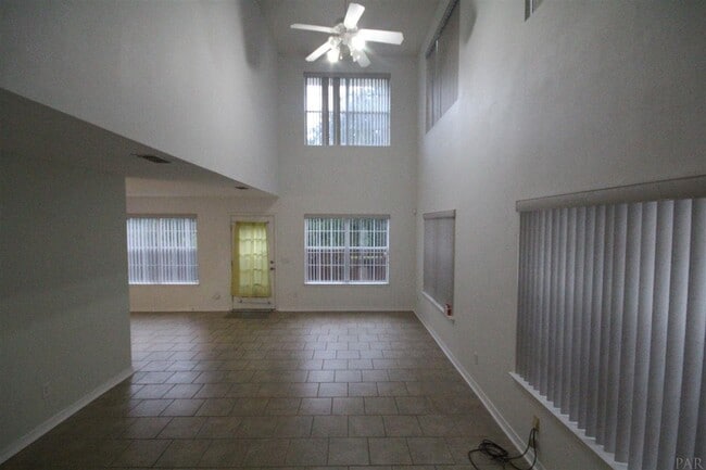 Building Photo - 3436 Two Sisters Way