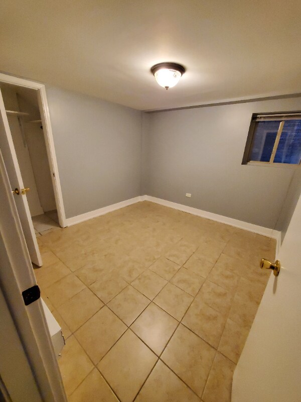 Foto del edificio - 6440 W Montrose Ave