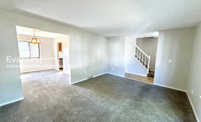 Foto del edificio - 4155 Spring Flower Ct