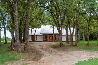Building Photo - 1402 Posey Brewer Rd