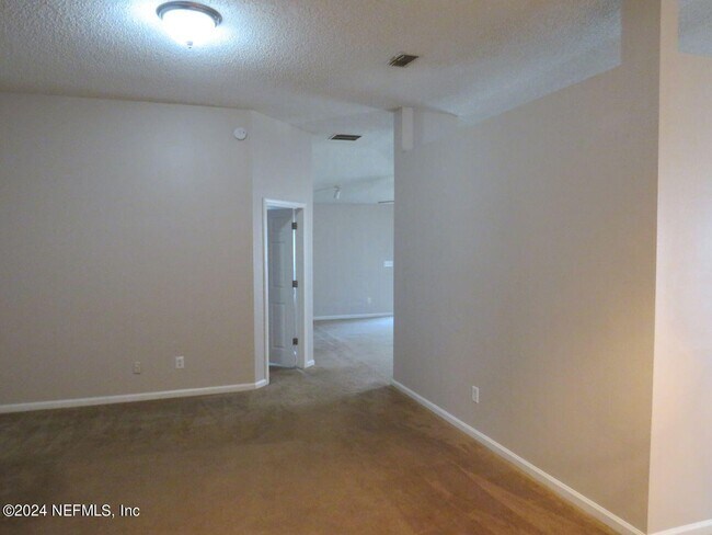 Building Photo - 9695 Watershed Dr S