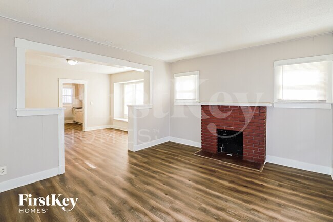 Foto del edificio - 2507 Quincy St