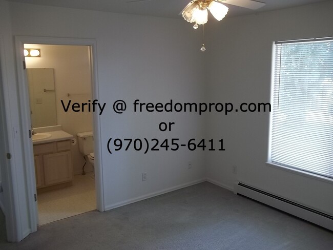 Building Photo - Large shaded yard 3 bedroom 2 bath duplex