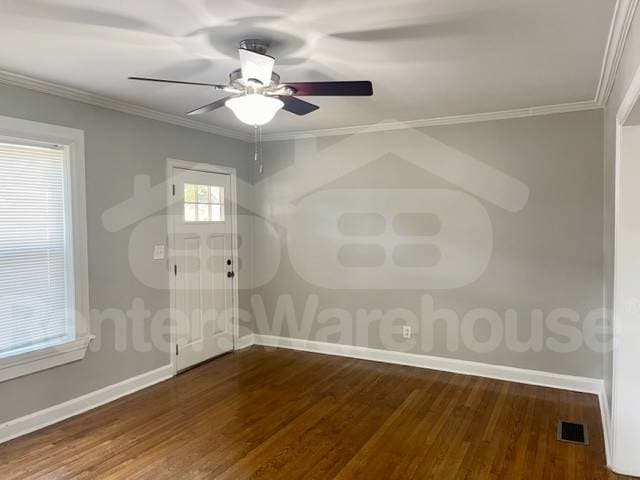 Building Photo - 2755 Memorial Dr SE