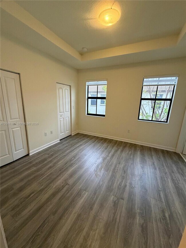 Foto del edificio - 11104 W 33rd Way