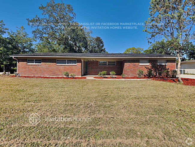 Building Photo - 4633 Waverly Ln