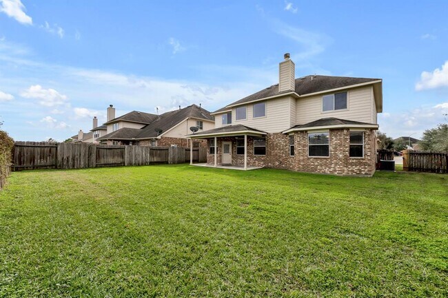 Foto del edificio - 22005 Dove Canyon Ln