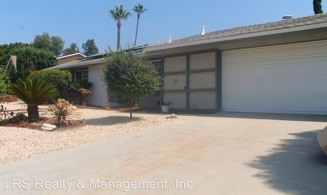 Foto del edificio - 4 br, 2 bath House - 9950 Oak Park Avenue
