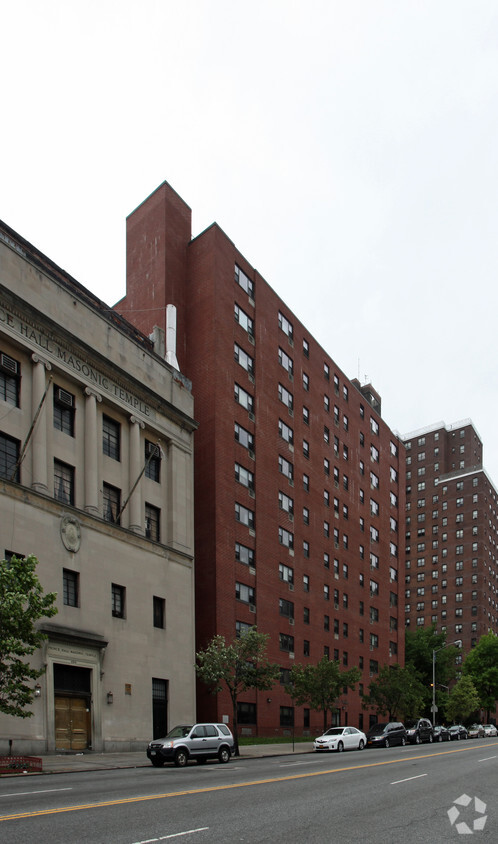 Foto del edificio - Prince Hall Plaza