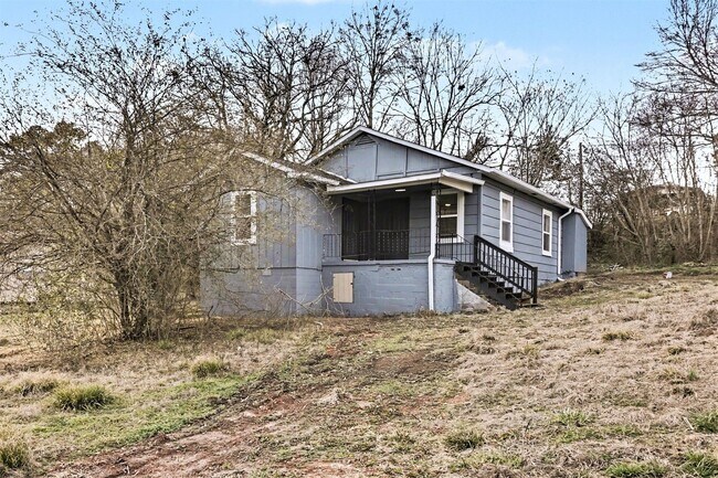 Foto del edificio - 3640 Wenonah Rd SW