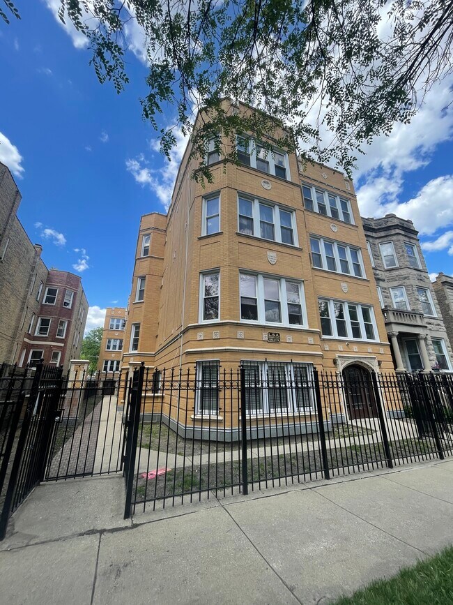 Foto del edificio - 3308 W Palmer St