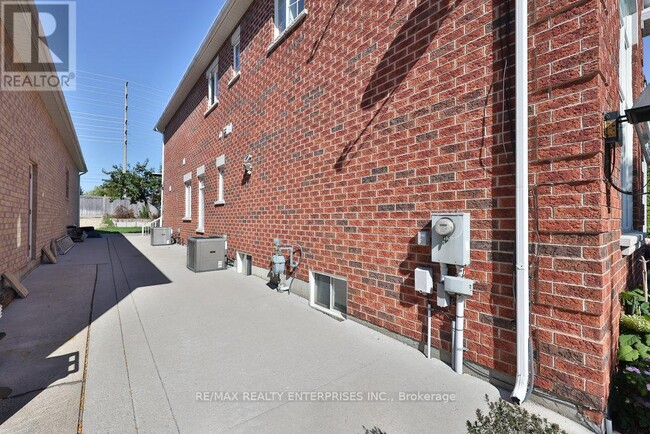 Photo du bâtiment - 37 Castlegate Blvd