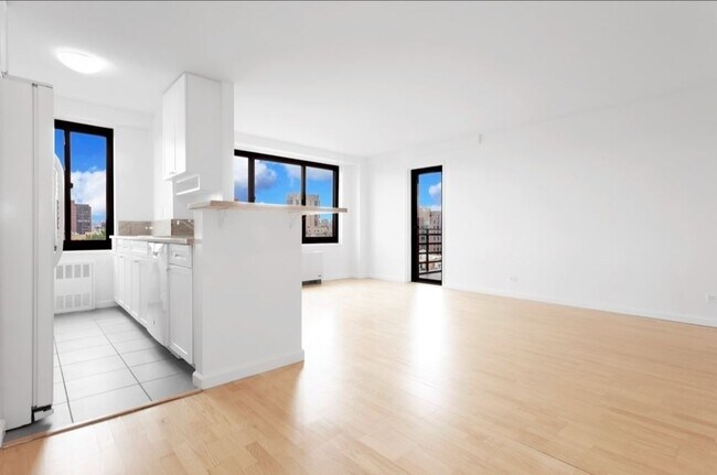 Foto del edificio - 45 W 132nd St