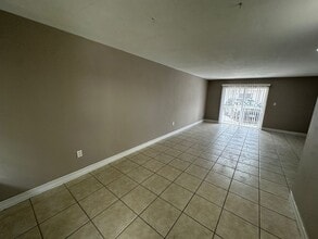 Building Photo - 1830 Maravilla Ave