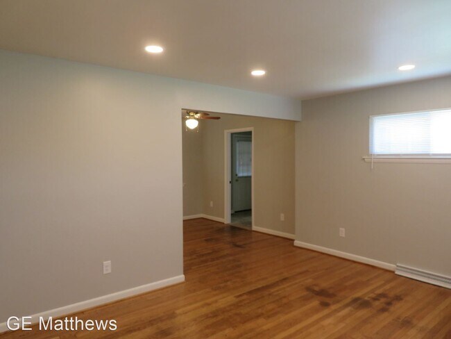 Building Photo - 3 br, 2 bath House - 3105 Holly Avenue