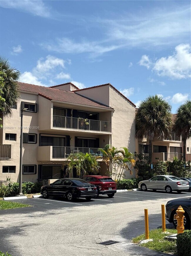 Foto del edificio - 6305 Gage Pl