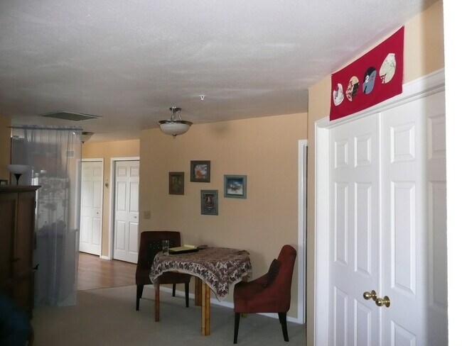 Dining room - 4985 Twin Lakes Rd