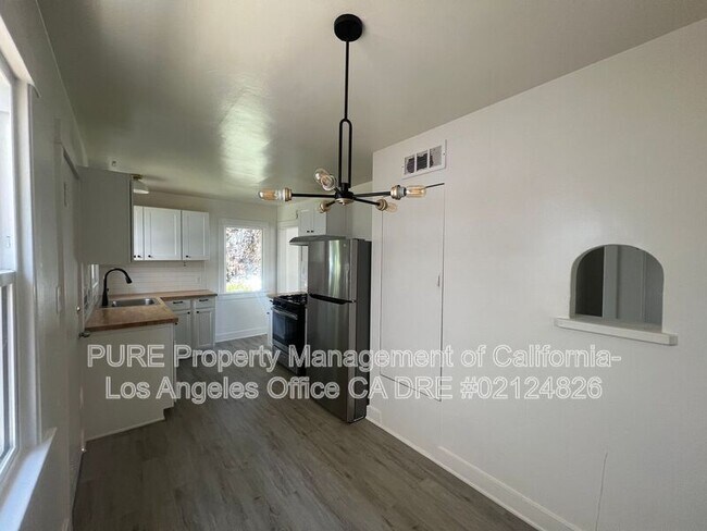Foto del edificio - 625 W 23rd St