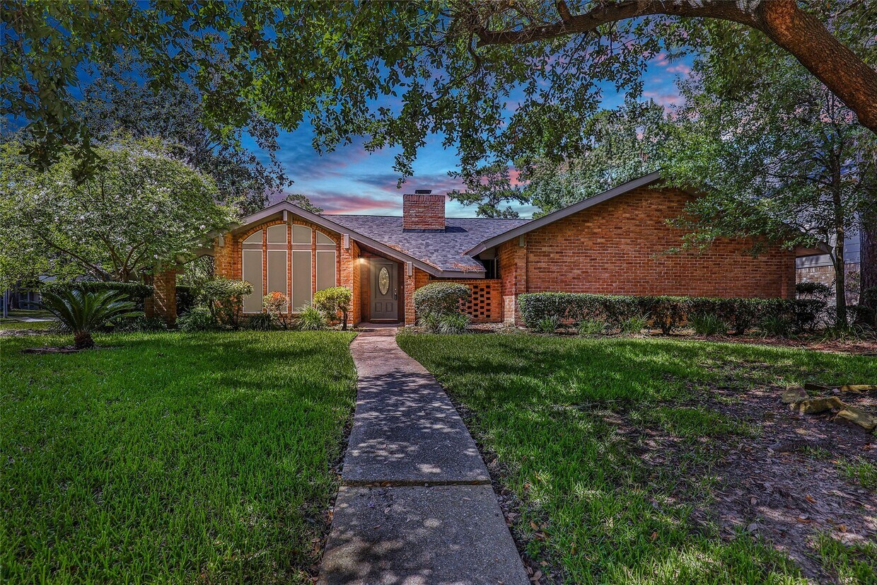 Primary Photo - 7703 Pine Cup Dr