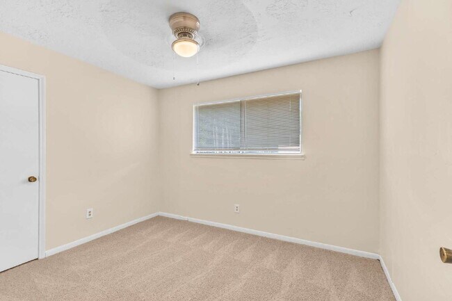 Foto del edificio - 9603 Landry Blvd