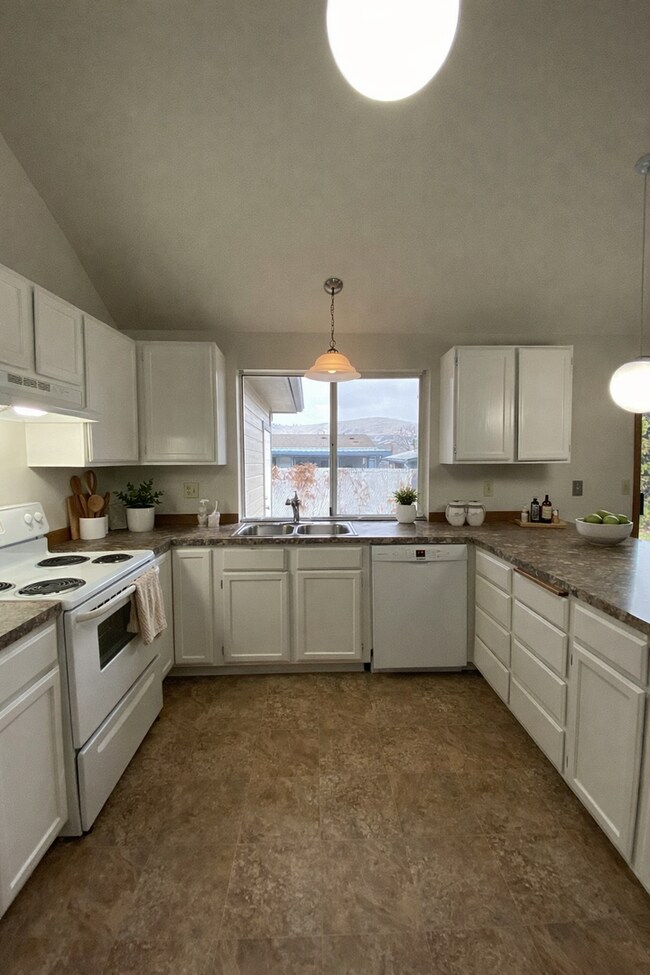 Foto del edificio - Chav3503(CWP)