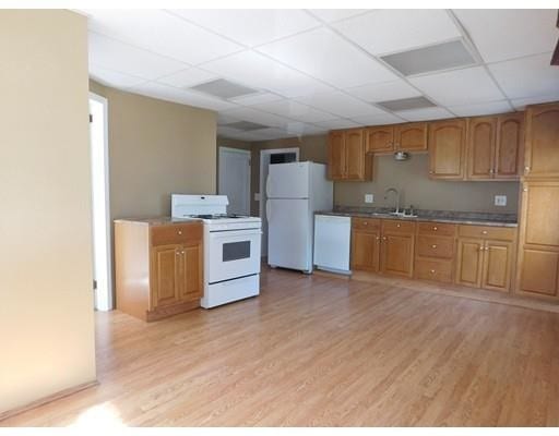 Building Photo - 319 Tremont St