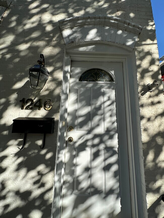 Foto del edificio - 1246 Duncan Pl NE