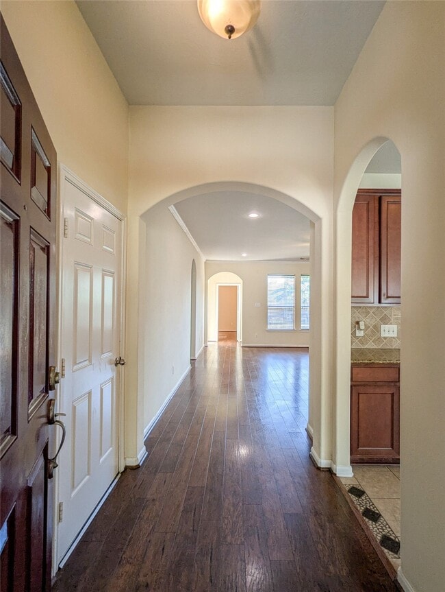 Building Photo - 711 Rock Creek Ct