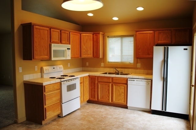 Building Photo - Oregon Water Wonderland- 3 Bedroom 2 Bath ...