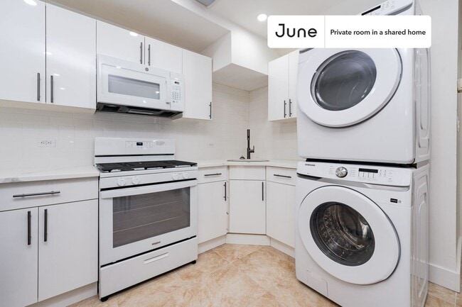 Building Photo - Room in Shared 3 bed/1 bath home in Bedford-Stuyvesant