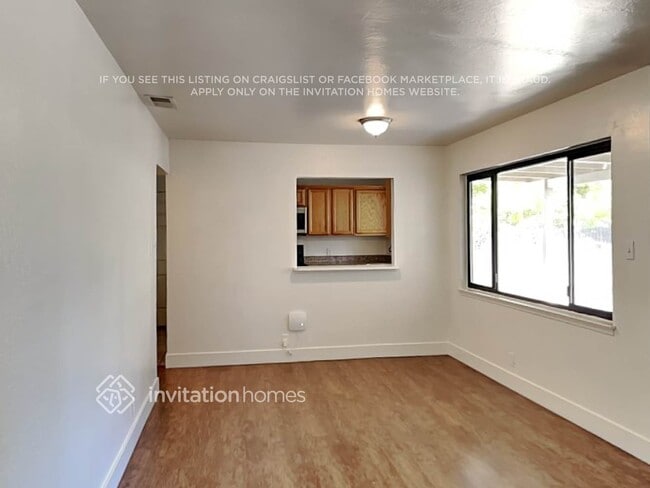 Foto del edificio - 8158 Lichen Dr