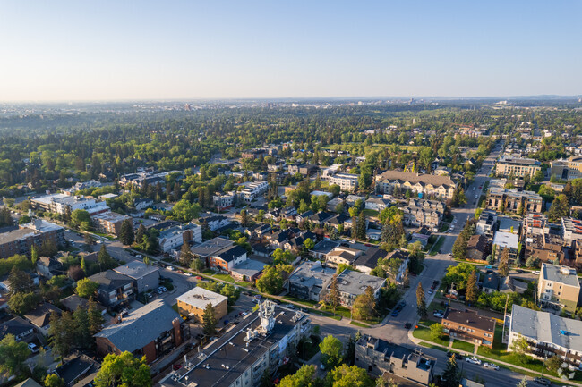 Grapes Manor Apartments - 1639 26th Ave SW Calgary, AB | Apartments.com