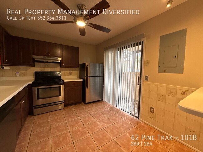 Foto del edificio - 62 Pine Track